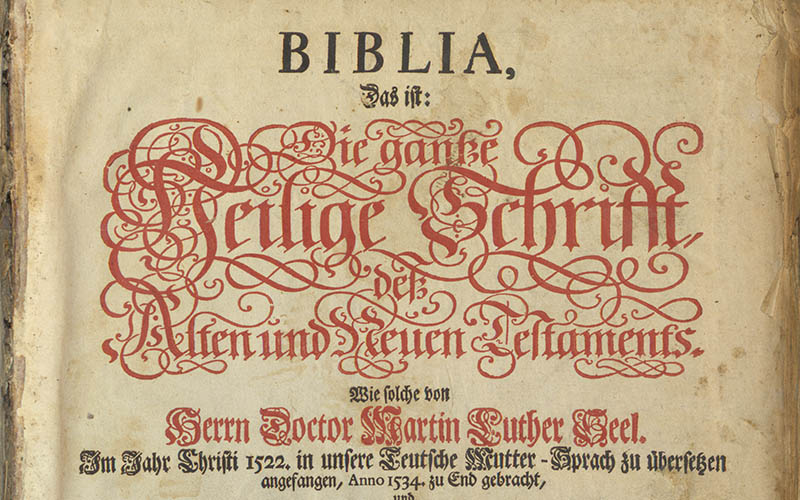 Biblia, Das ist: Die gantze Heilige Schrifft, deß Alten und Neuen Testaments : wie solche von Herrn Doctor Martin Luther … 1522. in unsere Teutsche Mutter-Sprach zu übersetzen angefangen, Anno 1534. zu End gebracht, und Vor einigen Jahren bereits Mit den Summarien Herrn Johann Sauberti Seel. auch mit dem … Nutzen, über alle Capitel, des Herrn D. Salomon Glassens Seel. ausgefertiget. … Lutheri … Abbildungen und LebensLauf … neben den Christlichen HauptSymbolis … Bericht von der Augspurgischen Confession … Samt einer Vorrede Herrn Johann Michael Dilherrns.