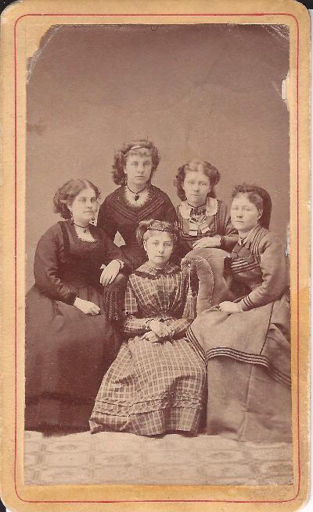 Portrait of Fannie Young and her sisters