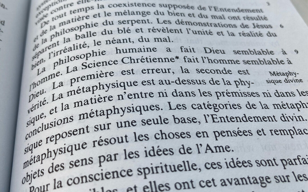 Comment Mary Baker Eddy employait-elle le terme « physique » ?